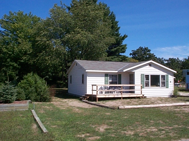 Hart's Content Cottage 6 Exterior